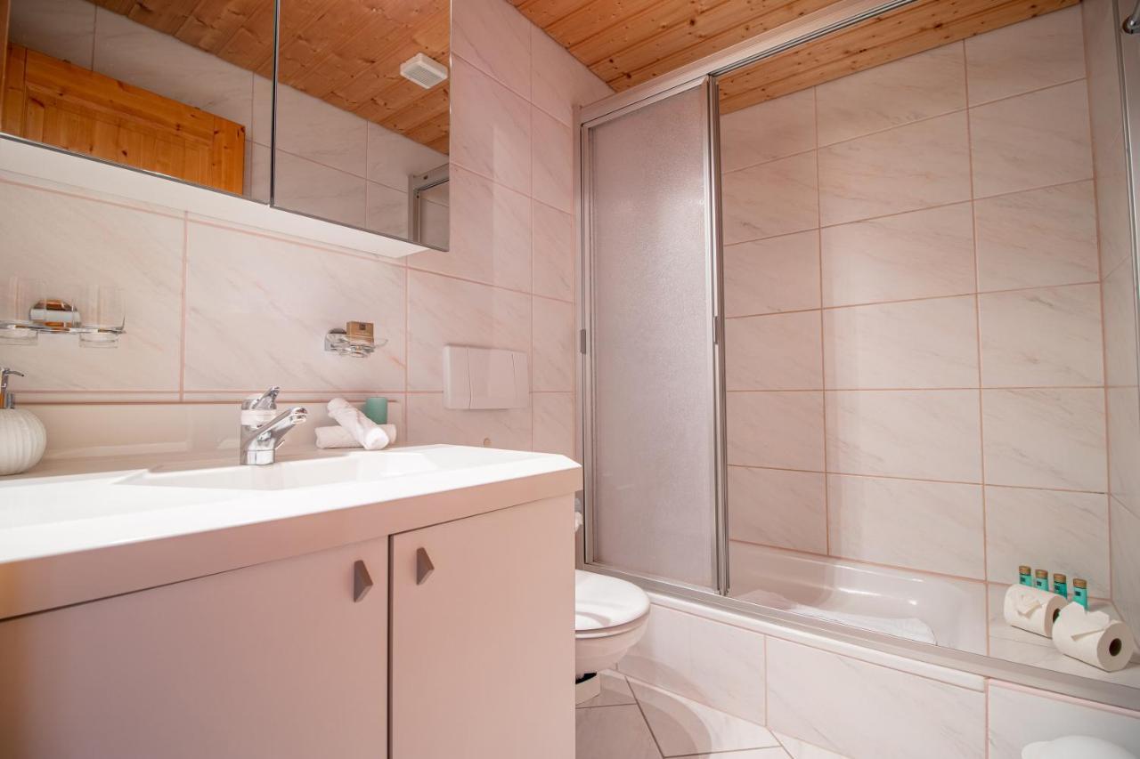 Haus Padrun 8 By Arosa Vacations Apartment ภายนอก รูปภาพ